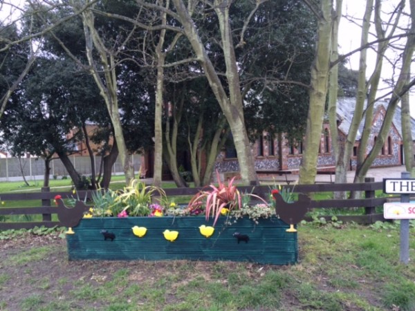 The Close Planter 2